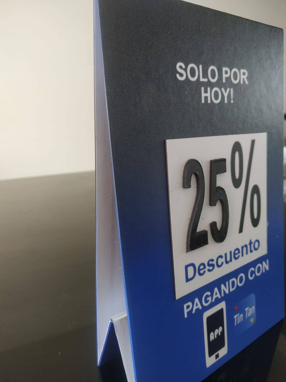 Anunciador de descuentos Tin Tan